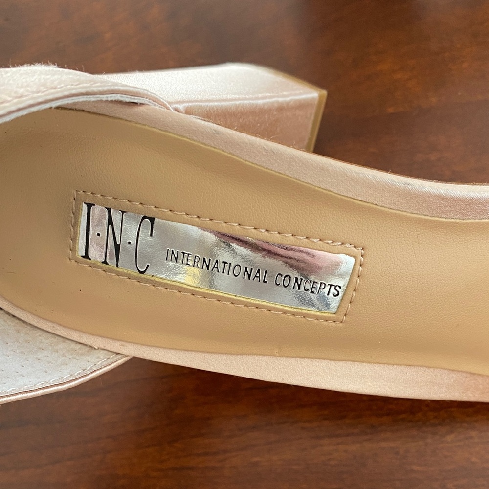 INC International Concepts Blush Floral Heels - Picture 2 of 5